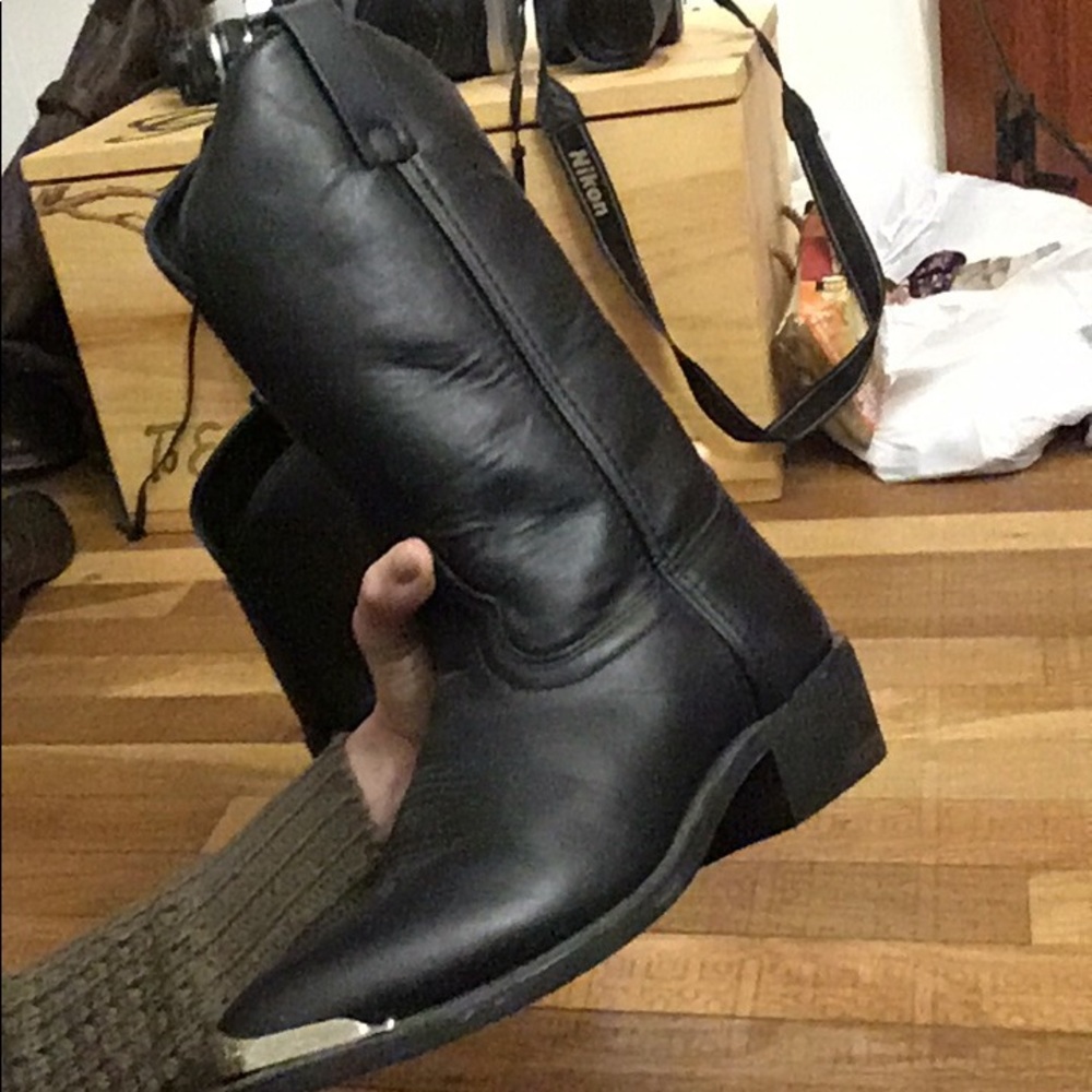 women’s ACME boots (like new)